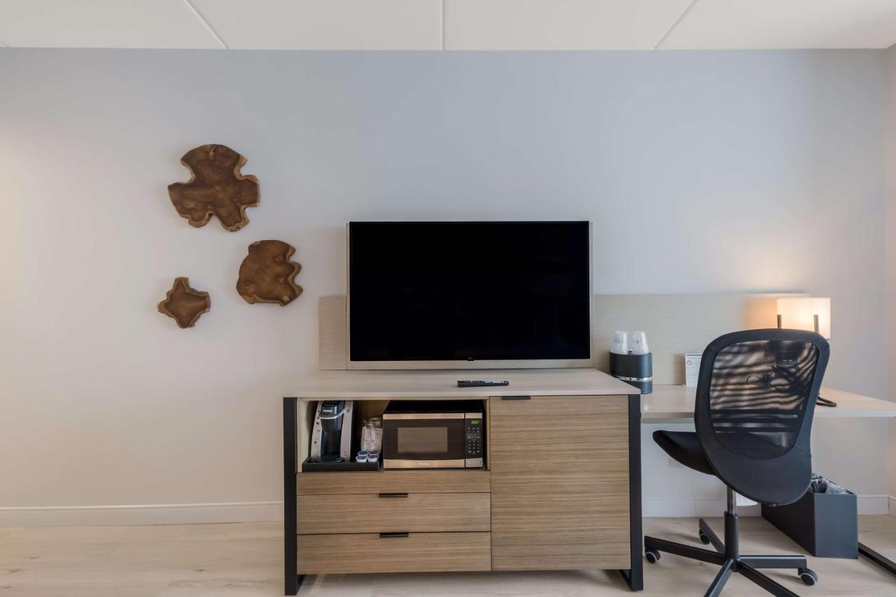 Best Western Plus Parry Sound Ngoại thất bức ảnh
