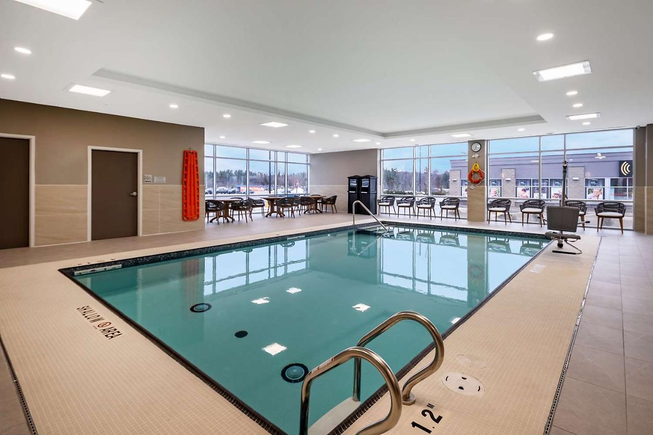 Best Western Plus Parry Sound Ngoại thất bức ảnh
